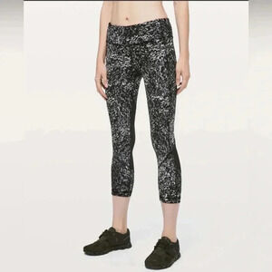 Lululemon Pace Rival Crop *22" Achromatize Ice Grey Black 6